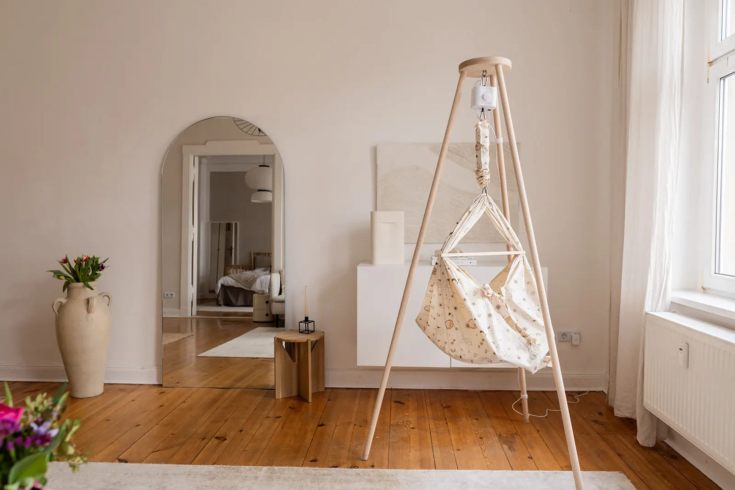 Baby Hammock with motor and frame for your baby